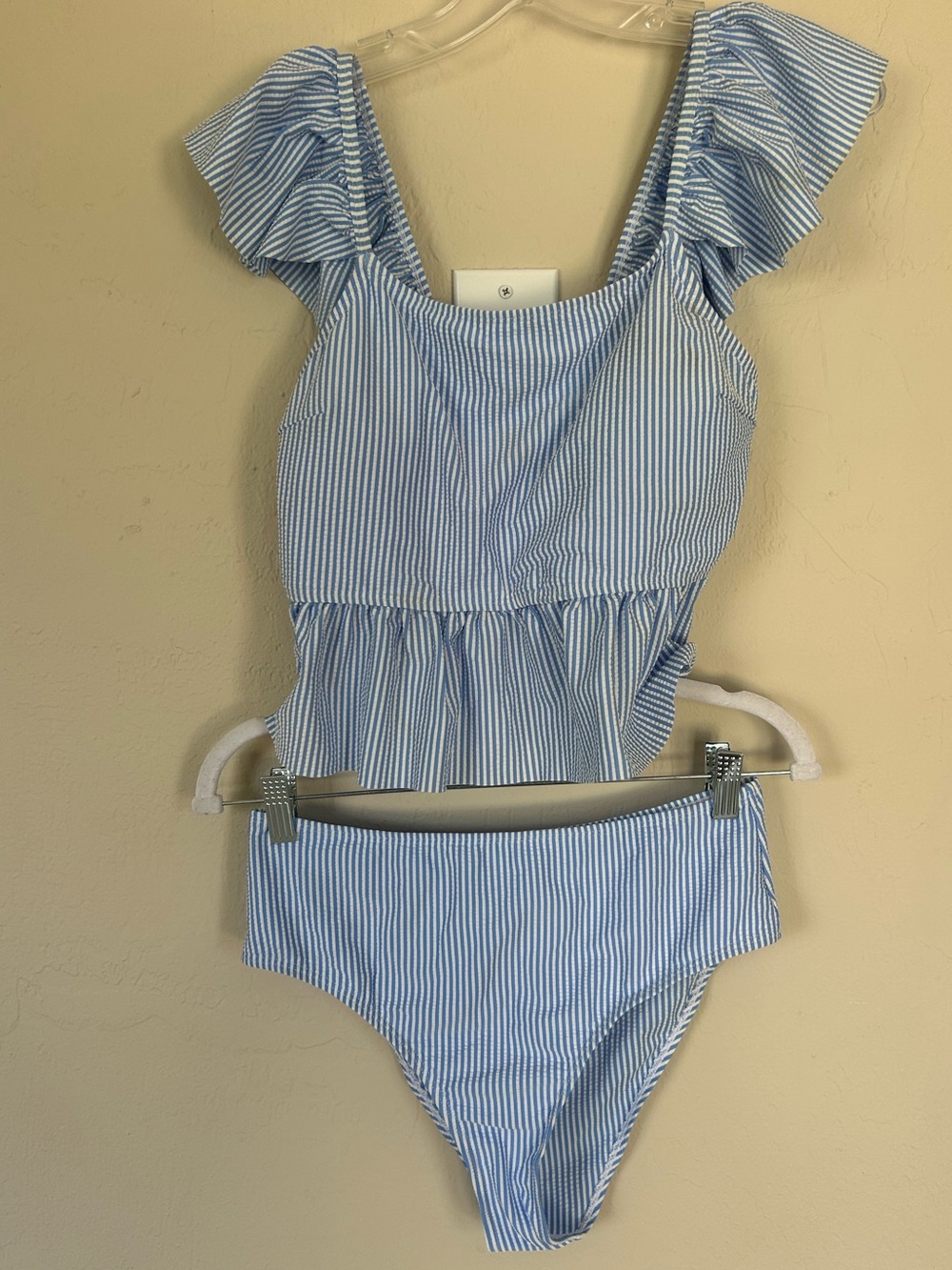 blue and white striped SHEIN tankini set Size Large (1698)
